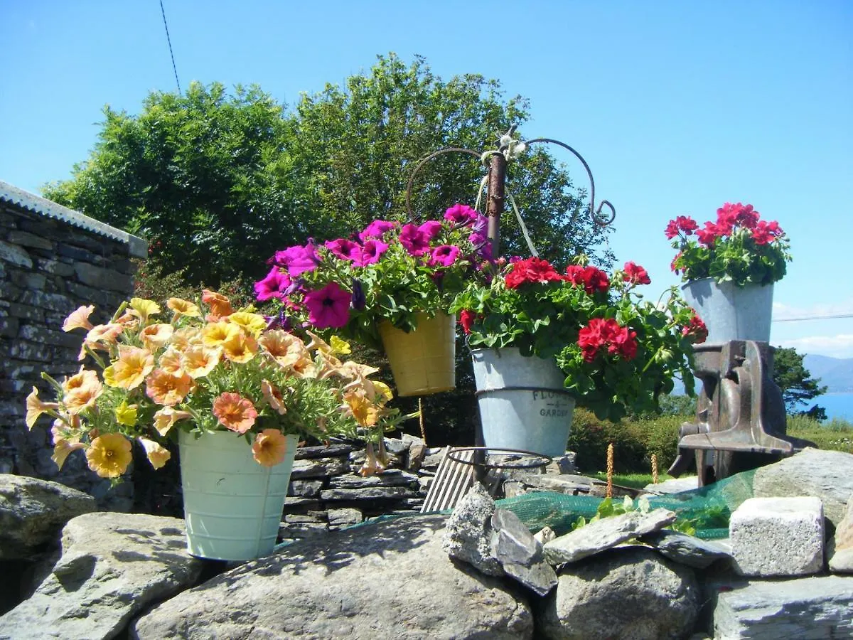 Dun Oir Farmhouse.Bantry Co Cork Apartament